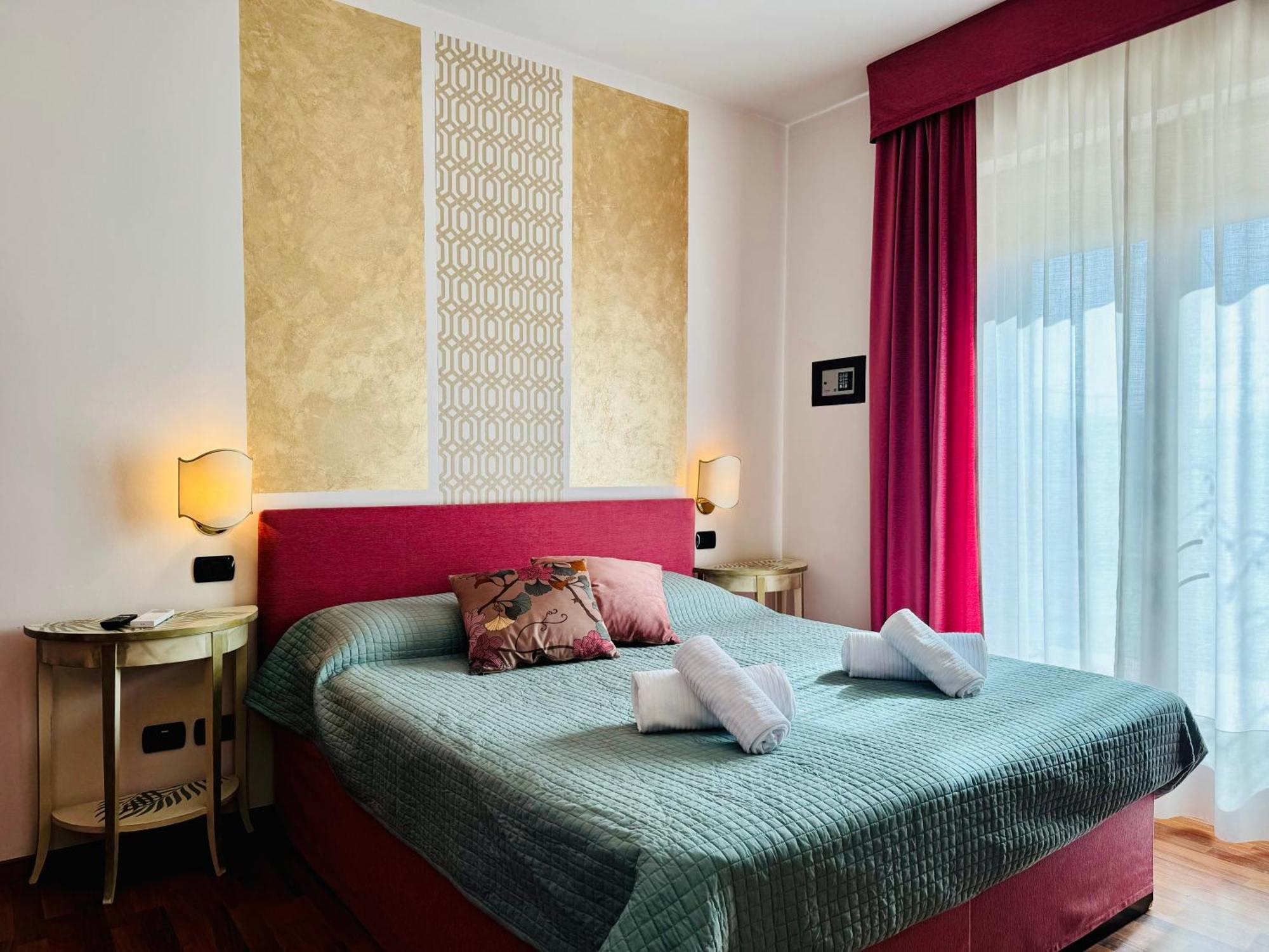 Welcome Traveller Frida'S Rooms Caprino Veronese Exterior photo